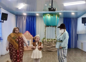 Персонажи сказки «Курочка Ряба».